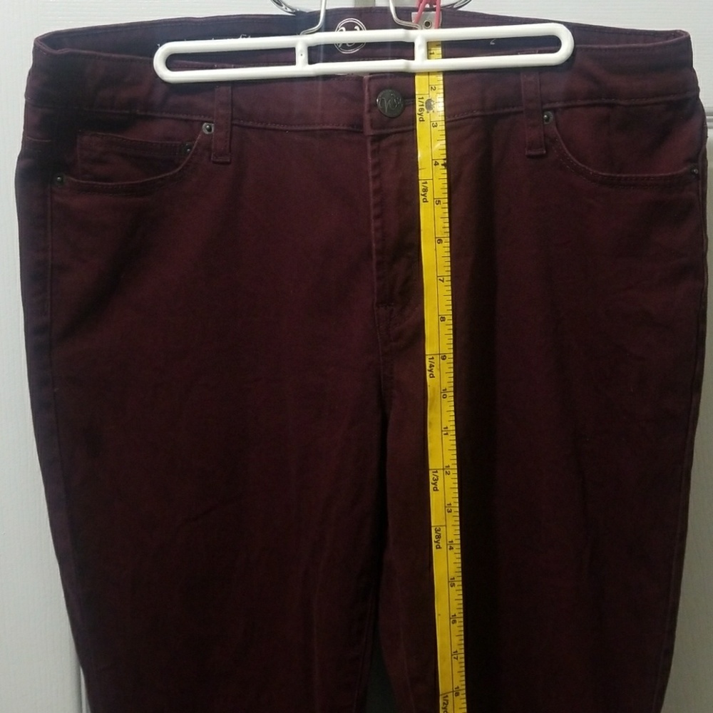 Size 14 Dress barn skinny fit jeans